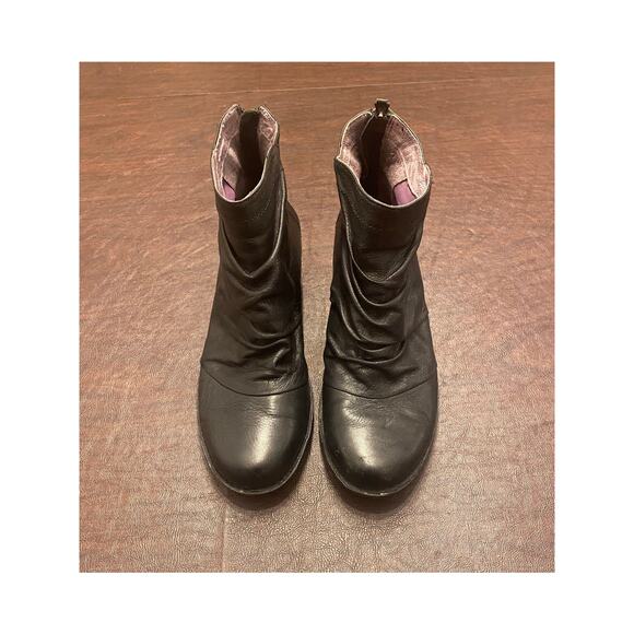 Dansko Arisa Black Ruched Slouchy Leather Ankle Boots 38 (7.5/8) Comfort Wedge - Picture 1 of 8